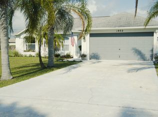 1932 SE Dock St, Port Saint Lucie, FL 34952