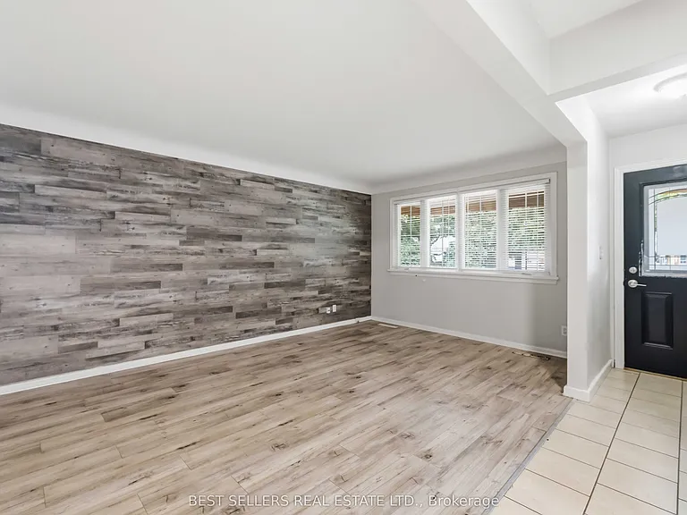 88 Rykert St — Photo 3