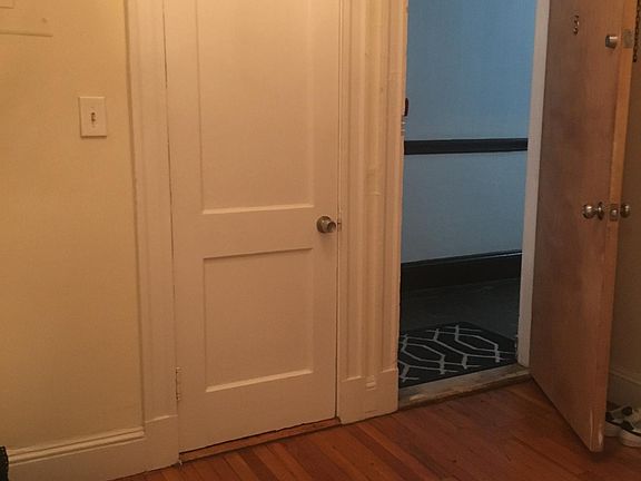 2nd image of 1842 Commonwealth Ave APT 10
