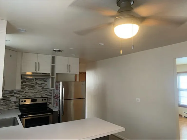2709 N 74th Ave #1E — Photo 5