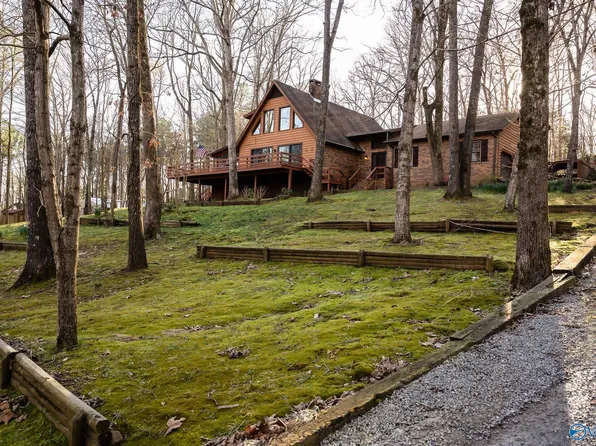 279 Mountain Oak Trl, Somerville, AL 35670