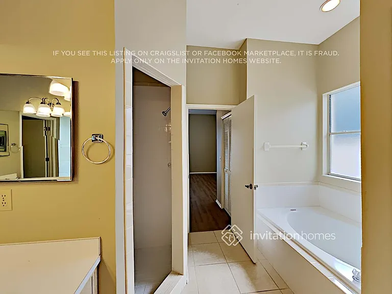 9641 Norchester Cir — Photo 15