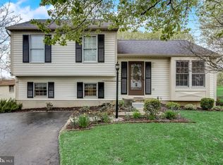 728 Sunnyfield Ln, Baltimore, MD 21225