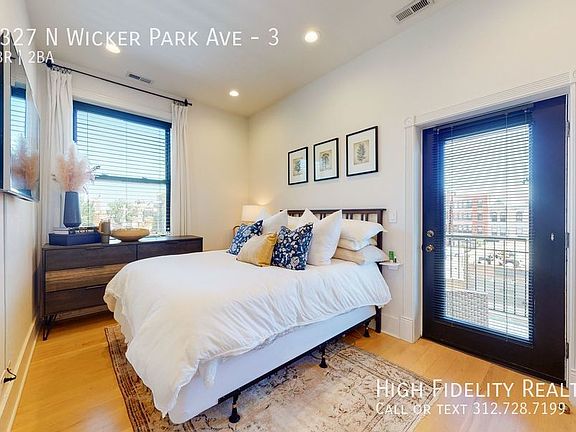 5th image of 1327 N Wicker Park Ave #3