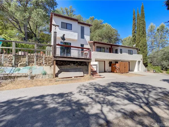 1019 Chestnut St, Paso Robles, CA 93446