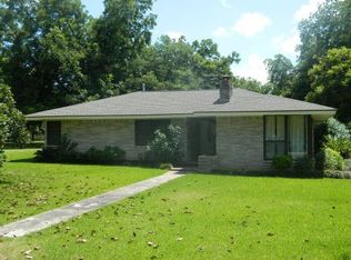 607 Maple St, Sweeny, TX 77480