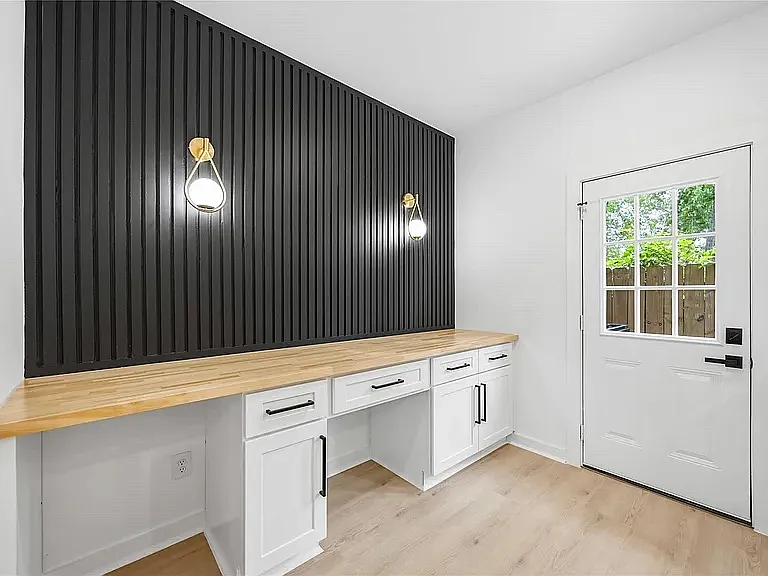 4916 Tronewood St #B — Photo 14