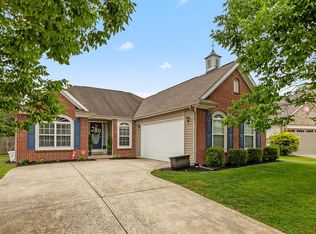 8084 Lawrence Woods Pl, Indianapolis, IN 46236