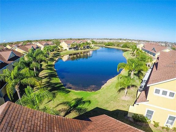 3rd image of 11030 Winter Crest Dr