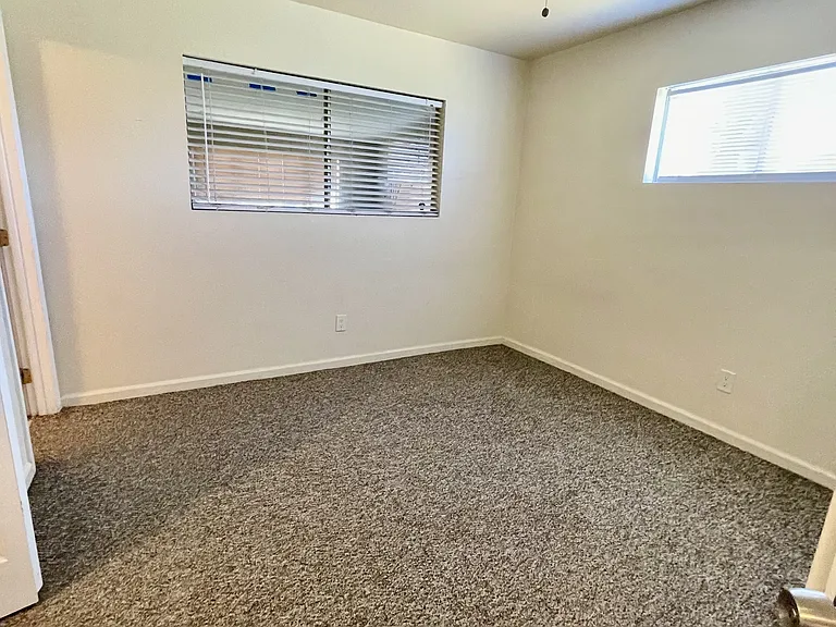 25882 Soboba St — Photo 12