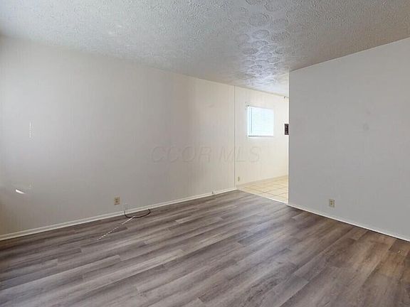 5th image of 2102-2104 Avalon Pl