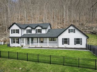 146 Rockaway Rd, Tewksbury Twp., NJ 08833