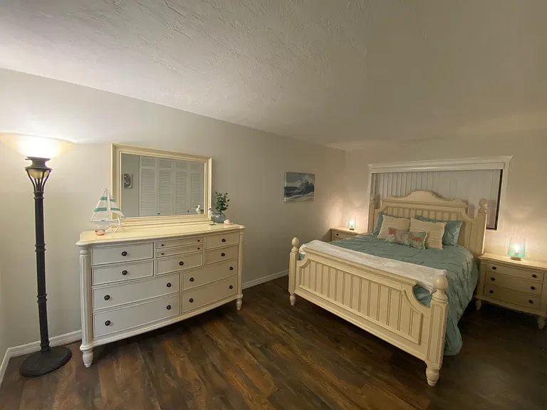 223 Columbia Dr #213 — Photo 57