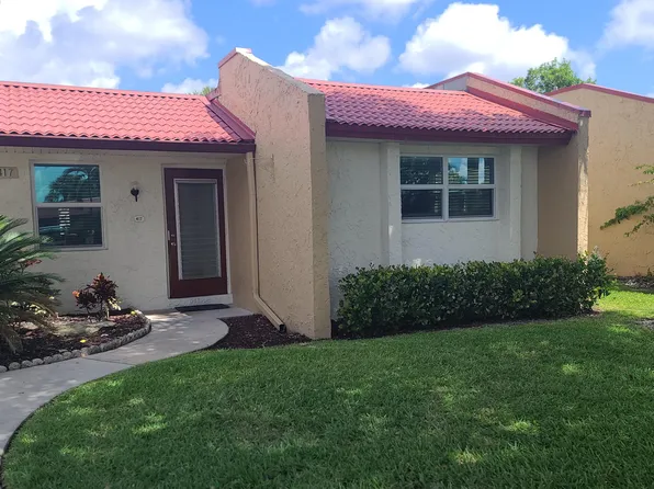 417 Lake Helen Drive, West Palm Beach, FL 33411