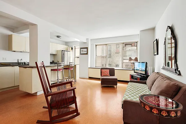 Sold by Corcoran | media 8