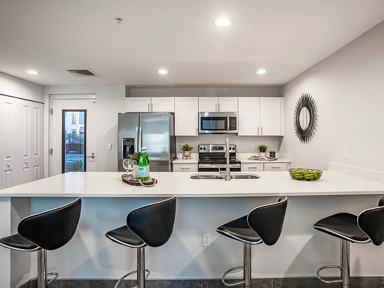 Solle Apartments — Photo 11
