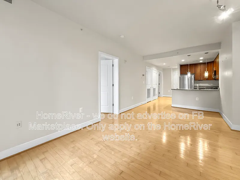 Building Photo - 1211 13th St NW #307