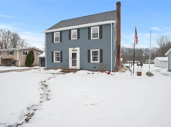 512 N Freedom St, Ravenna, OH 44266