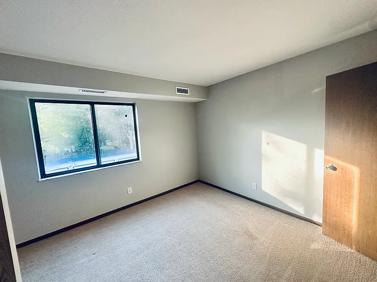 1640 Cedarwood Dr #331 — Photo 7