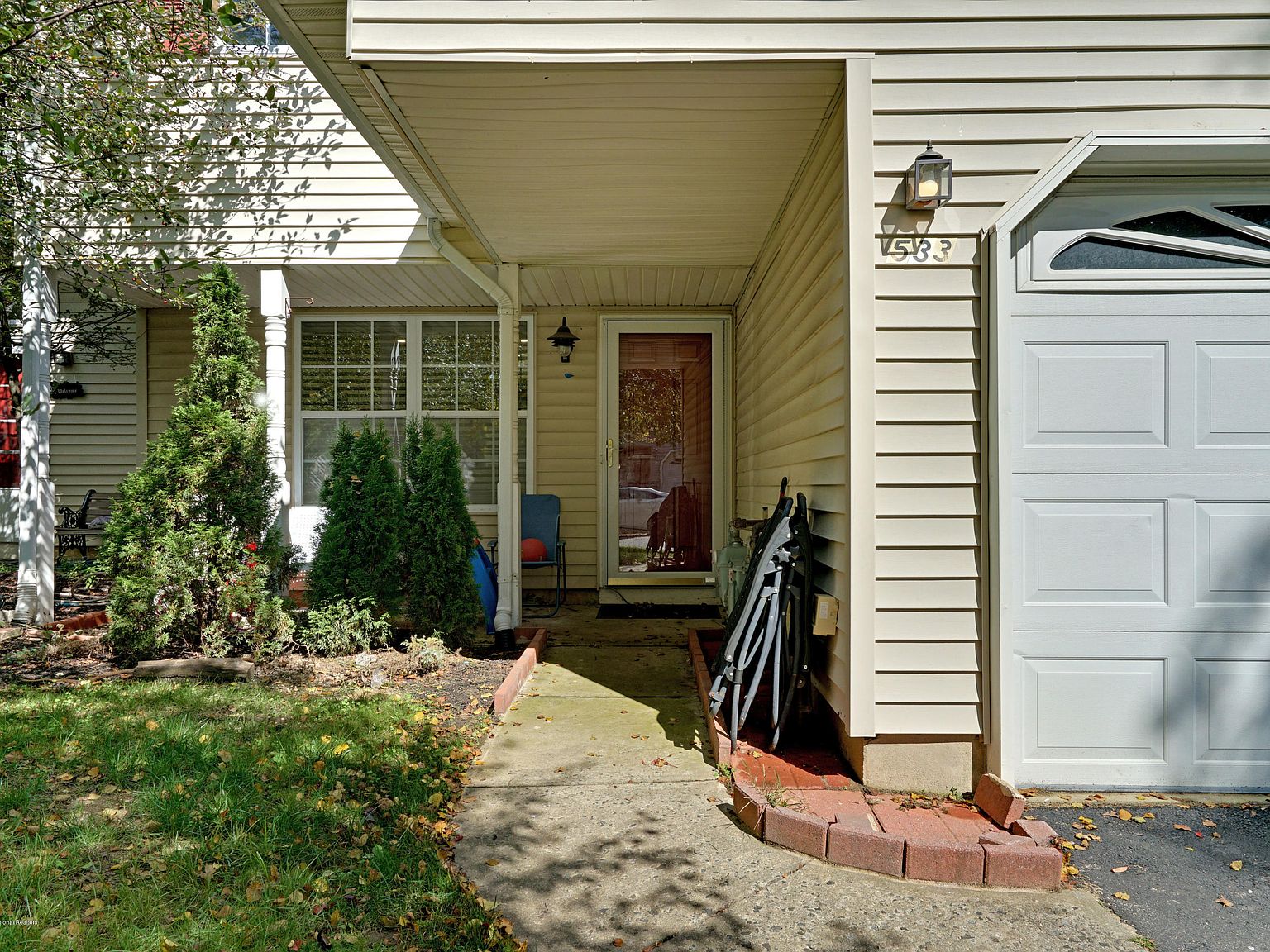 533 Woodbine Lane, Lakewood, NJ 08701 Zillow