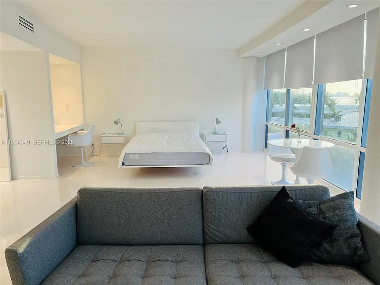 900 Bay Dr #315 — Photo 11