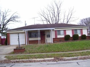 231 W Routzong Dr, Fairborn, OH 45324