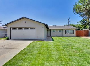 2783 Victoria St, Rialto, CA 92376