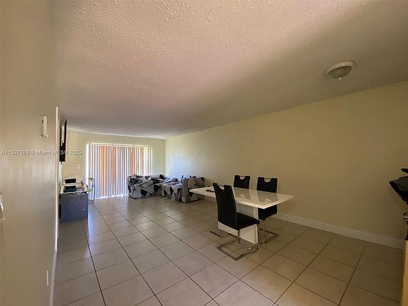 4th image of 522 NW 179th St #522