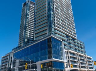 7 Golden Lion Hts #N833, Toronto, ON M2M 0C1