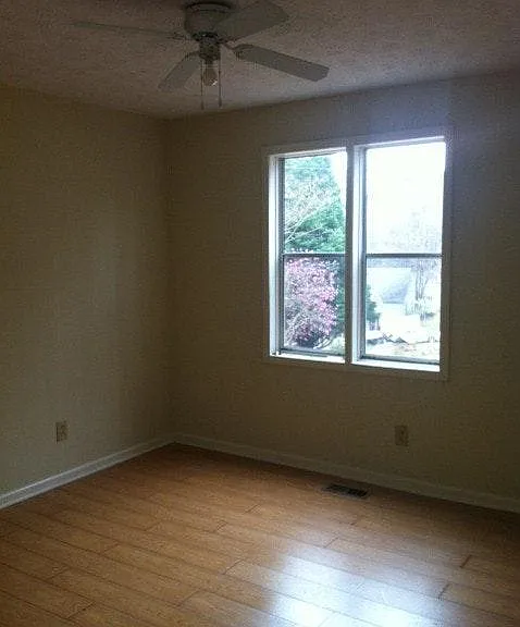 74 Hartley Woods Dr NE — Photo 3