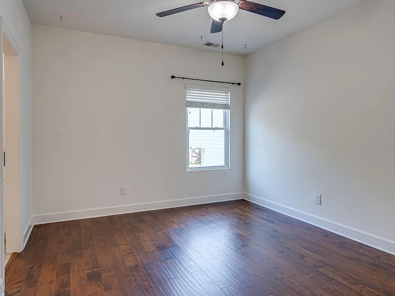 5222 Kentucky Ave — Photo 12