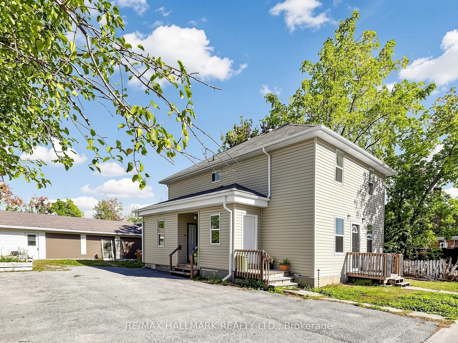 2 bed, $1,800 — Photo 3