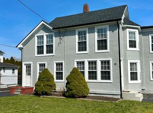 10 Dale Dr FLOOR 1, Oakdale, NY 11769