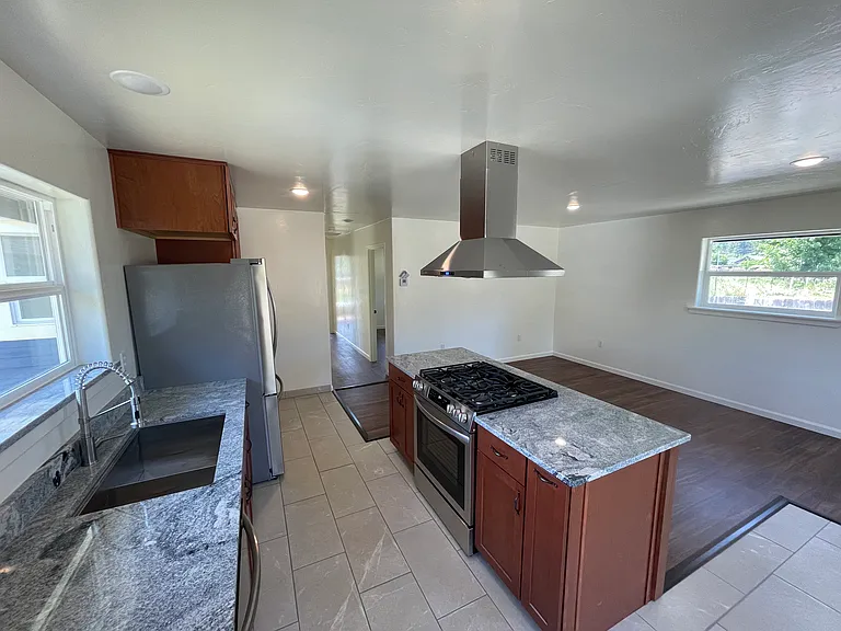 4676 Fieldbrook Rd — Photo 6