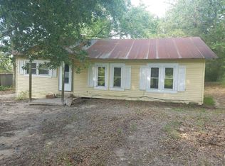 320 Ave. D, Ratcliff, TX 75858