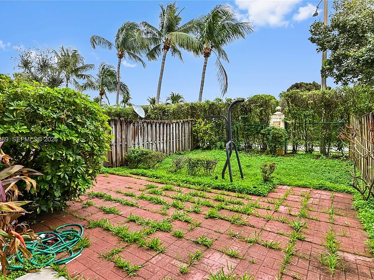 5043 SW 140th Ter — Photo 30