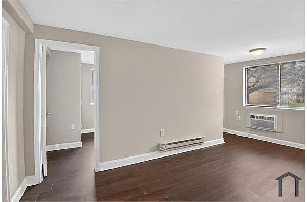 Building Photo - 4430 Martin Luther King Jr Ave SW #103