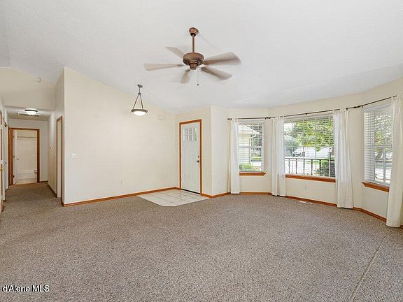 5th image of 1233 W Sycamore Ave