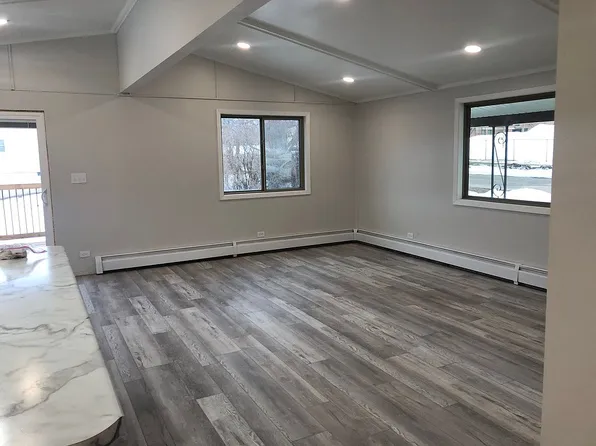 601 W Iowa St, Crofton, NE 68730