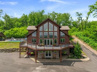 201 Roosevelt Rd, Pittsburgh, PA 15202