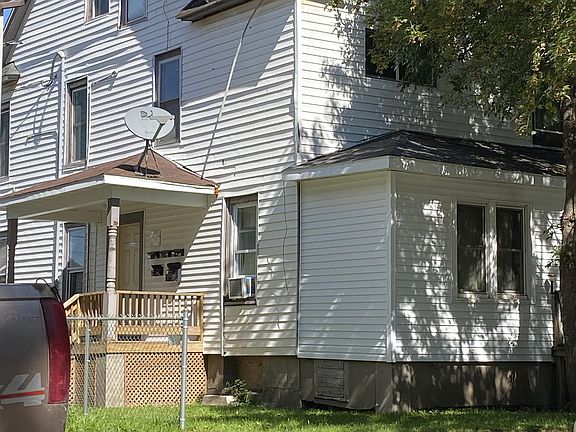 5th image of 115 3rd St S #103