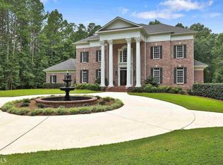 135 Diamond Pt, Fayetteville, GA 30215