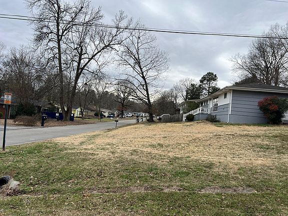 4th image of 1306 Coleman Cir