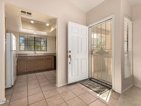 4th image of 6885 E COCHISE Road #204