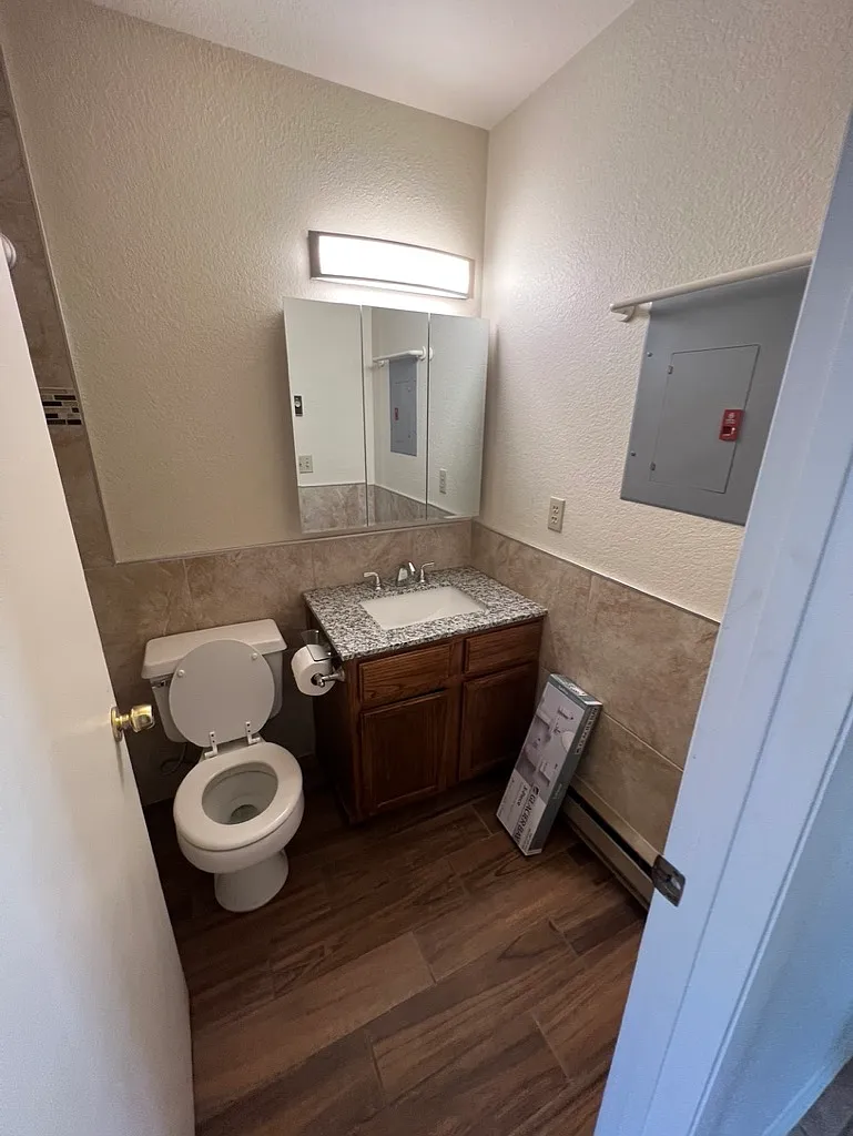 2 bed, 785 sqft, $1,650 — Photo 3
