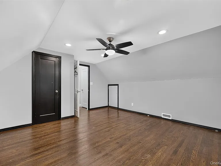 175 Wardwell Rd — Photo 18