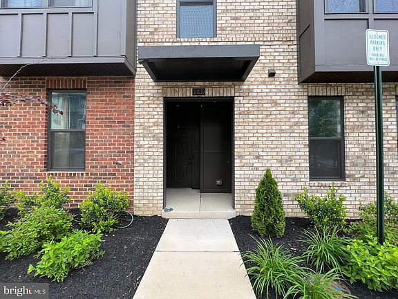 4th image of 10119 Seattle Slew Ln #14