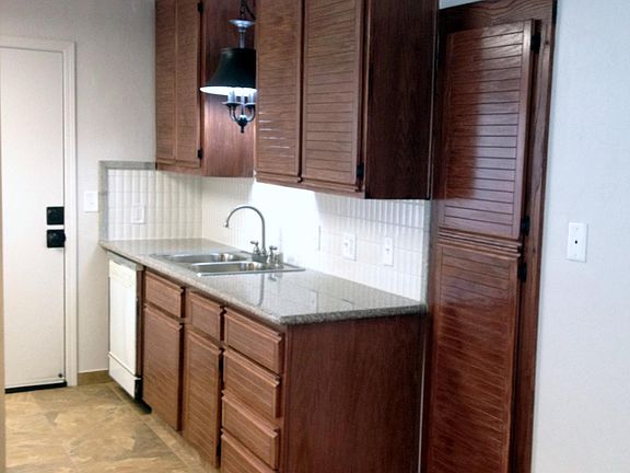 Call 209.464.5249 to Rent!