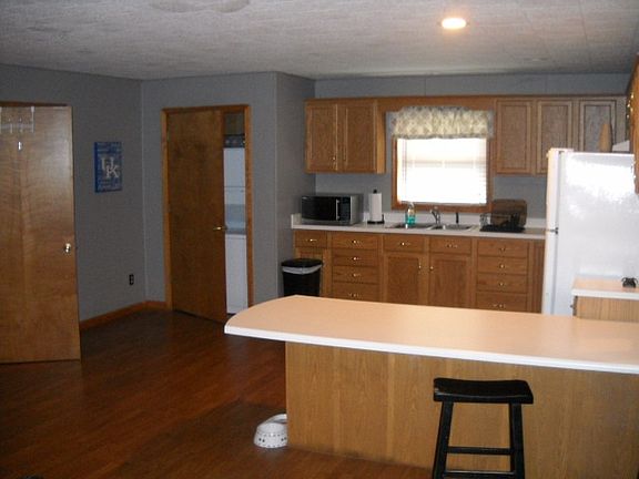 2nd image of 759 N County Road 350 W