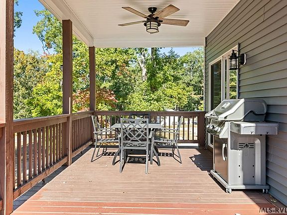 17th image of this home